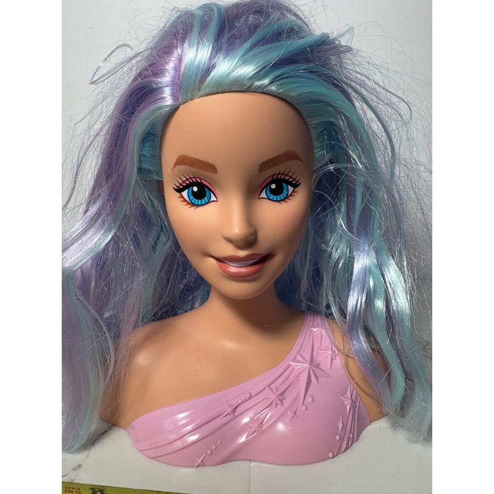 Barbie Styling Head Mattel 2022 Pastel Blue Purple Hair Pink Star Top HMD82‎
